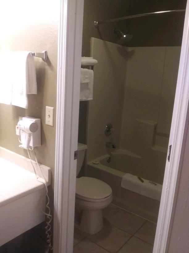 Whispering Creek Lodging & Rv Resort Newton 外观 照片