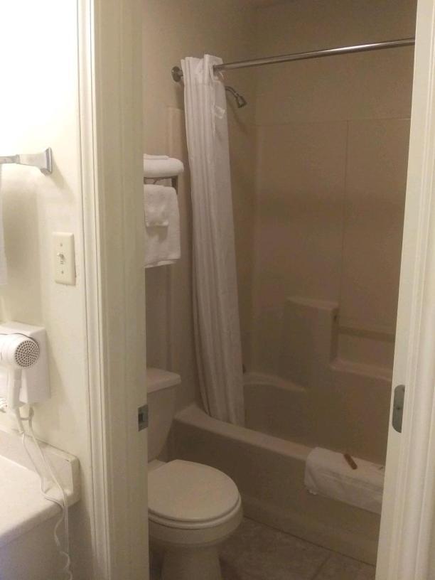 Whispering Creek Lodging & Rv Resort Newton 外观 照片